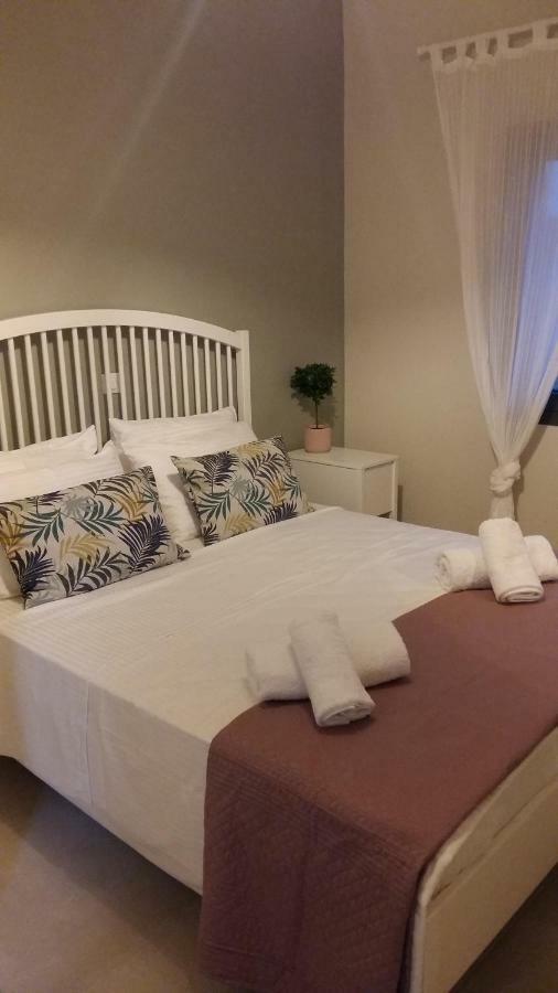 Villa Anthimos Plaka  ภายนอก รูปภาพ